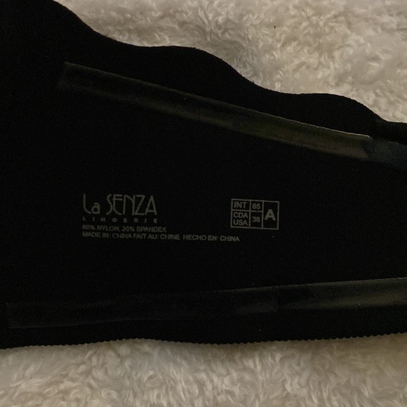 La Senza Strapless Bra - Picture 3 of 4